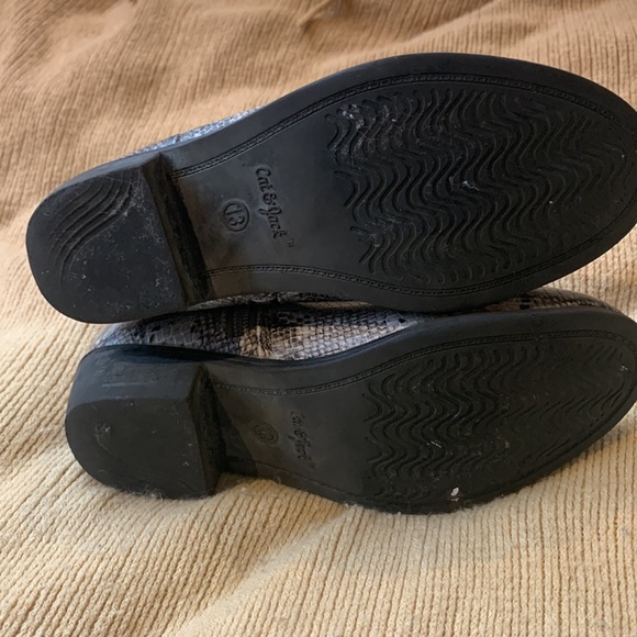 Girls size 13 snakeskin booties - Picture 4 of 4